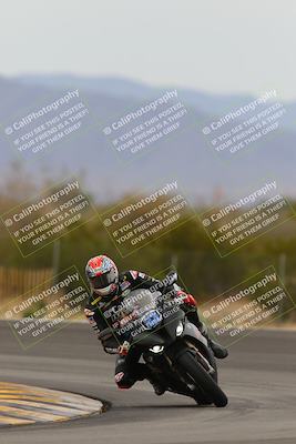 media/Jan-15-2023-SoCal Trackdays (Sun) [[c1237a034a]]/Turn 3 (1115am)/